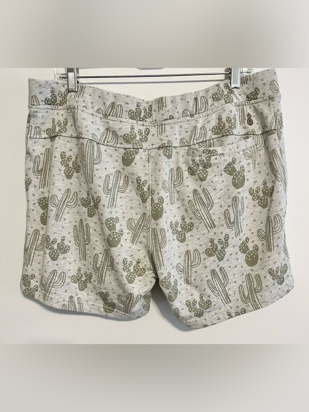 Chubbies Casual Shorts Gray with Green Cactus Print. Built in Boxer Briefs. Sz L - Picture 6 of 7
